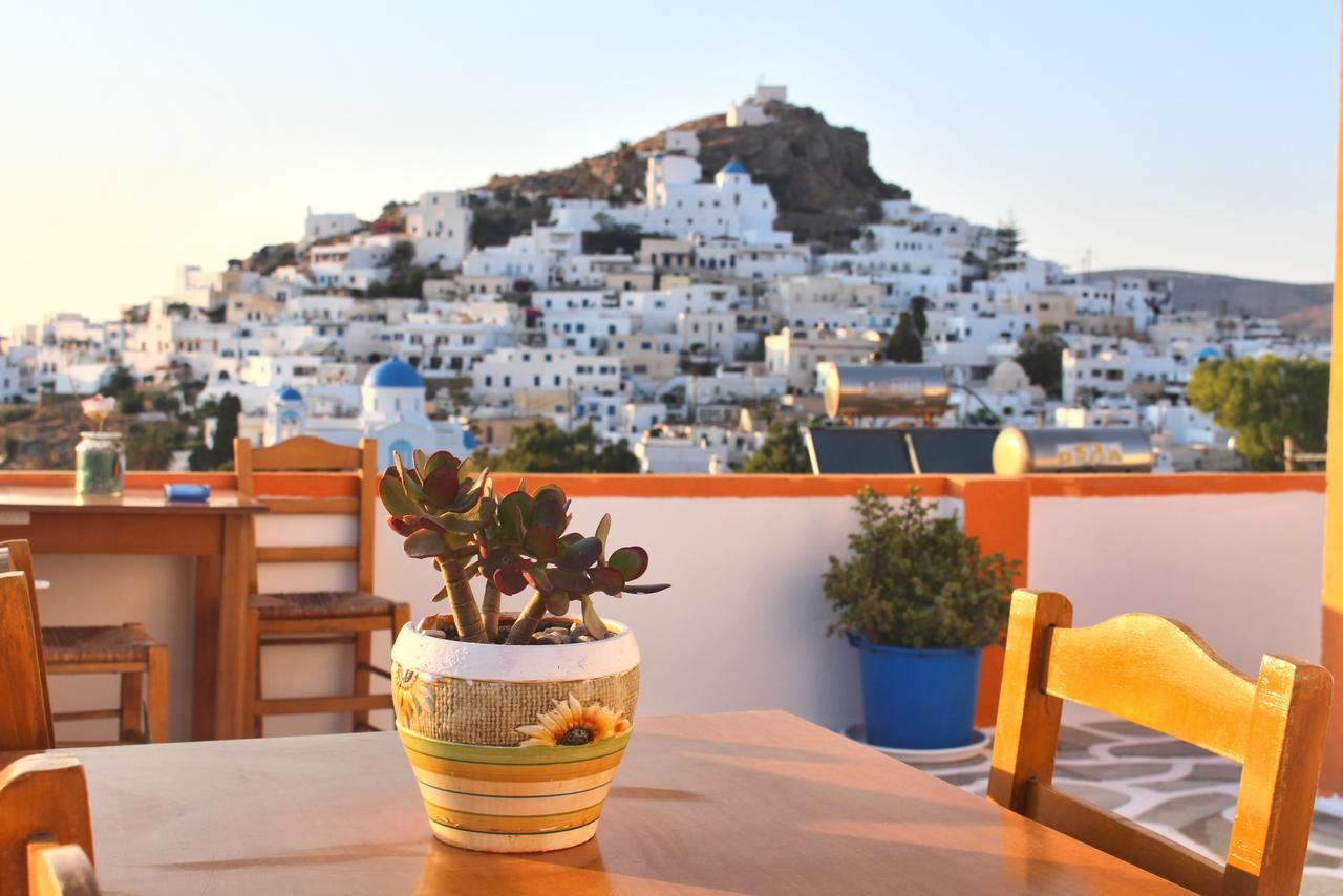 George'S Place Chora  Exterior photo